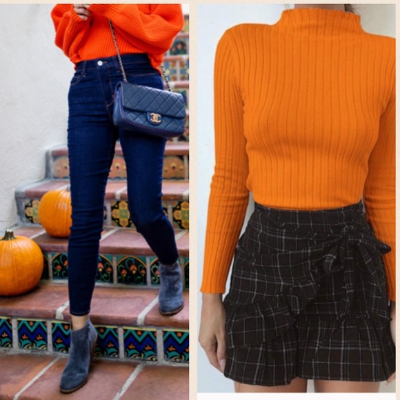 Women’s long sleeve orange turtleneck top - Picture 4 of 6